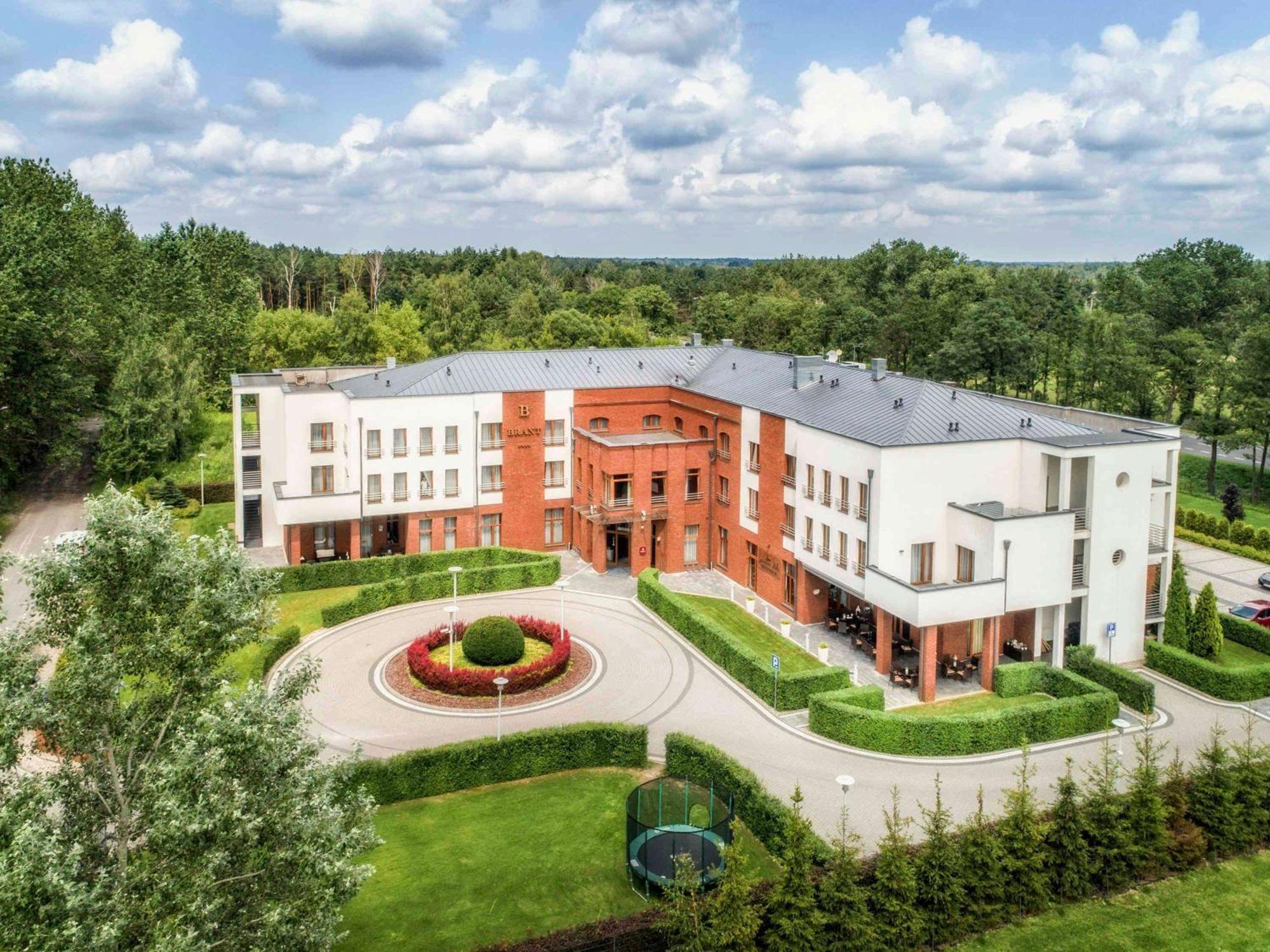 Mercure Wiazowna Brant Kültér fotó